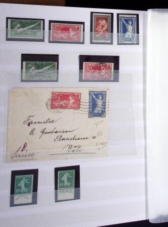 1900-59 Collection de neufs et oblitérés en 4 classeurs,
