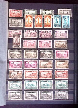 ALGERIE - MAROC - TUNISIE Collections de neufs et d'oblitérés,