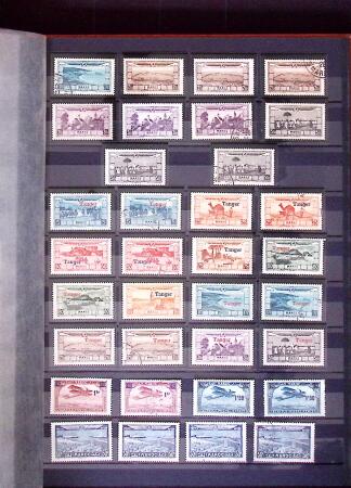 ALGERIE - MAROC - TUNISIE Collections de neufs et d'oblitérés,