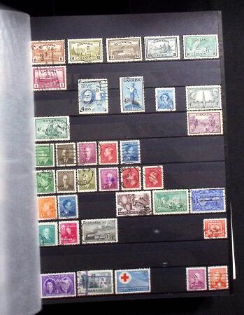 1857-1990, Collection of Canada in three stockbooks