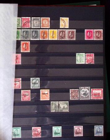 1860-1980, AUSTRALIA & NEW ZEALAND, lot of six stockbooks