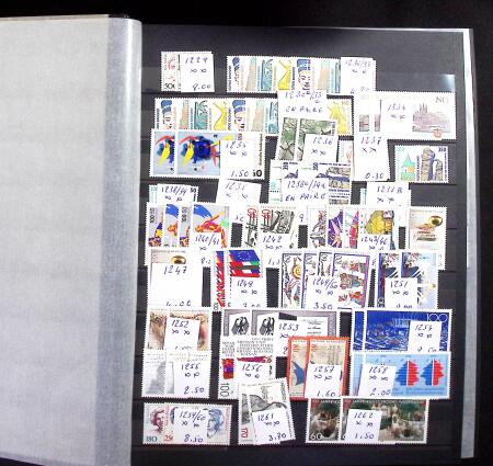 1850-2018, Chiefly never hinged collection plus some