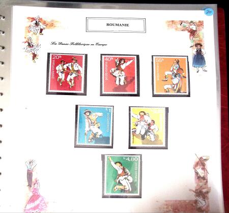 Superb exhibition collection on thematic DANCING beautifully