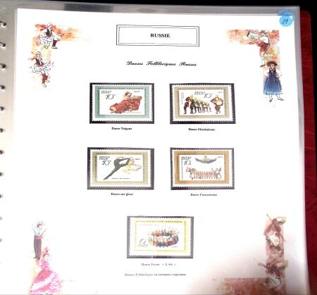 Superb exhibition collection on thematic DANCING beautifully
