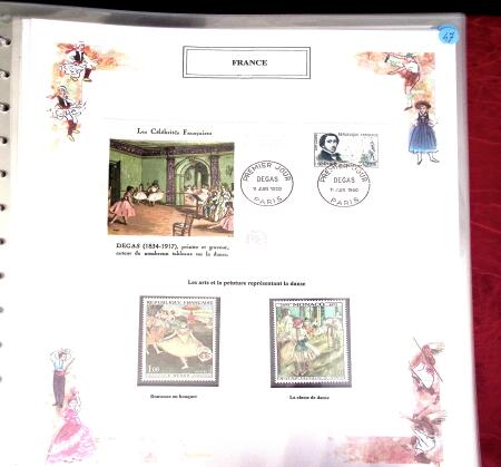 Superb exhibition collection on thematic DANCING beautifully