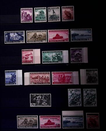 1918-45, Fascinating collection of Poland in one stockbook