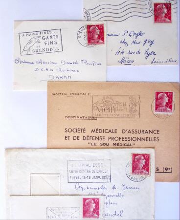1955-1959 Classeur blanc, contenant environs 400 plis,