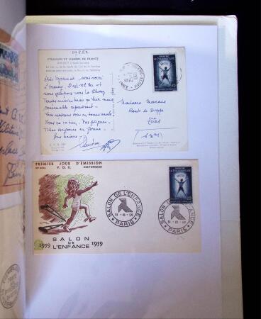 1955-1959 Classeur blanc, contenant environs 400 plis,