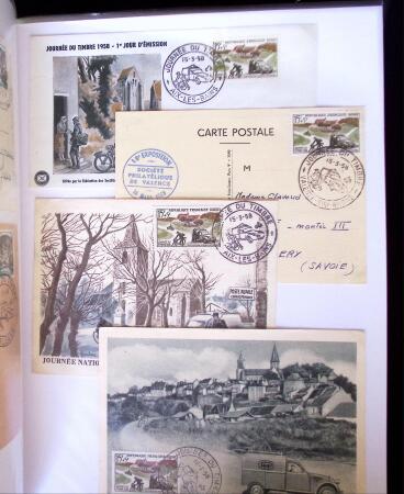 1955-1959 Classeur blanc, contenant environs 400 plis,