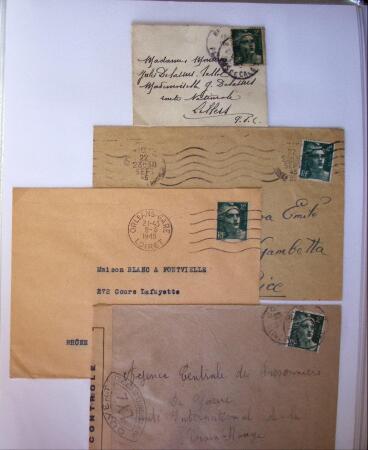 1945-1950 Classeur Blanc contenant environs 250/300