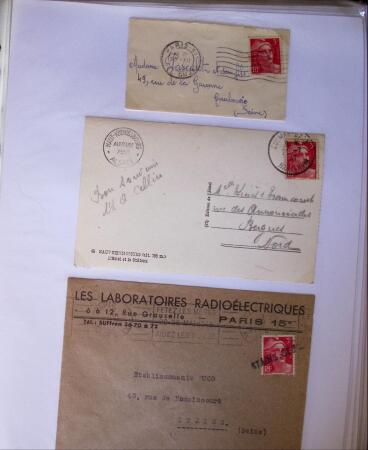 1945-1950 Classeur Blanc contenant environs 250/300