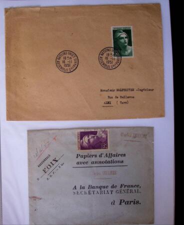 1945-1950 Classeur Blanc contenant environs 250/300