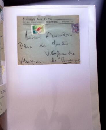 1935-1941 Classeur Blanc contenant envions 300 plis