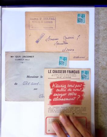 1930-1953 Classeur Bleu contenant envions 60/80 lettres