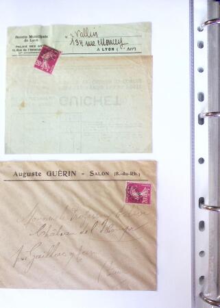 1930-1953 Classeur Bleu contenant envions 60/80 lettres