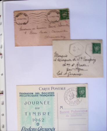 1941-1946 Classeur blanc contenant environs 300 plis