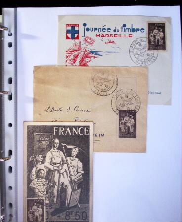 1941-1946 Classeur blanc contenant environs 300 plis