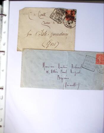 Classeur Vert contenant environs 200 lettres et cartes