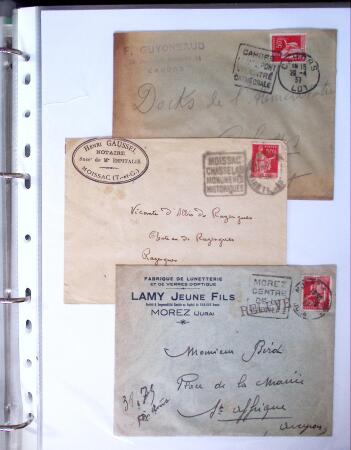 Classeur Vert contenant environs 200 lettres et cartes