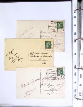 Classeur Vert contenant environs 200 lettres et cartes