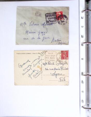 Classeur Vert contenant environs 200 lettres et cartes