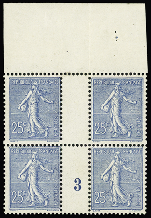 N°132 25c bleu, bloc de 4 hdf avec millésime 3, neuf