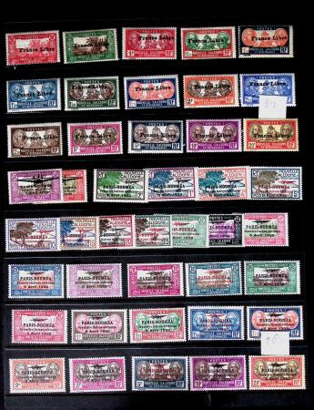 1859-1945 Collection de neufs et d'oblitérés dont