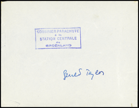 Courrier de service non affranchi adressé à Gérald Taylor avec griffe bleue encadrée "Courrier parachuté à la station centrale du Groenland". TB
