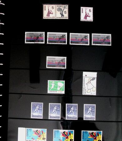 BADMINTON: Specialised collection in four deluxe albums with vignettes, cancellations, postcards, etc. very fine