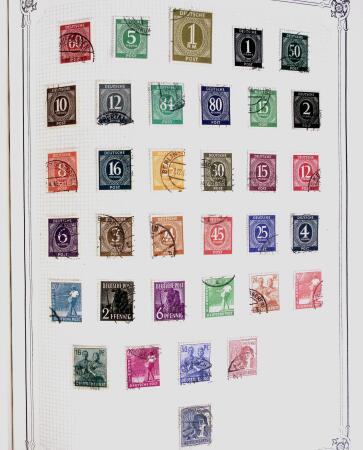 1849-1980 19 gros albums d'une collection mondialiste
