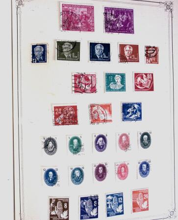 1849-1980 19 gros albums d'une collection mondialiste