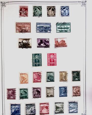 1849-1980 19 gros albums d'une collection mondialiste