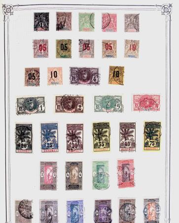 1849-1980 19 gros albums d'une collection mondialiste