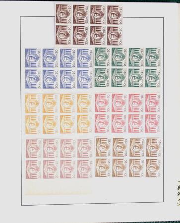 1896-2004 Mostly mnh collection of GREECE in 7 Lindner