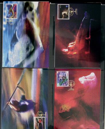 1896-2004 Mostly mnh collection of GREECE in 7 Lindner