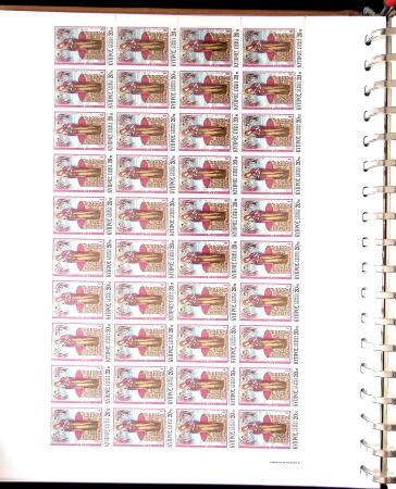 1880-1995 Collection of mint (used at the begining)