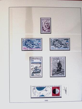 1948-2020 Collection de timbres neufs des TAAF en 3