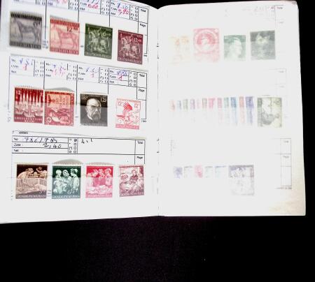 1919-45 Two approval booklets with never hinged material