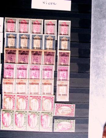 1910-2007, Collection de colonies en un grand classeur