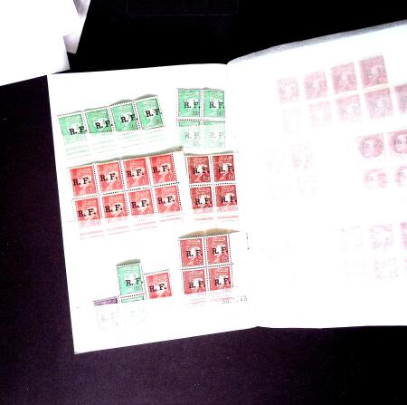 1910-2007, Collection de colonies en un grand classeur