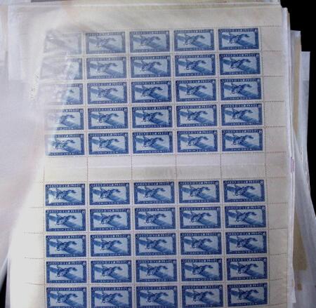 1933-45 Ensemble de 54 planches montrant différentes