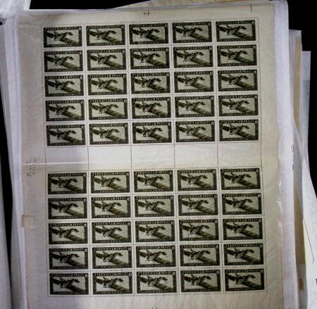 1933-45 Ensemble de 54 planches montrant différentes