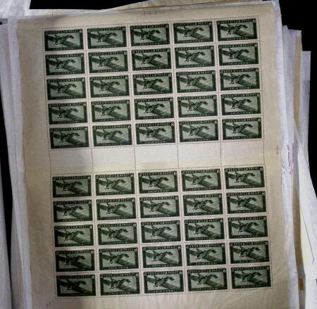 1933-45 Ensemble de 54 planches montrant différentes