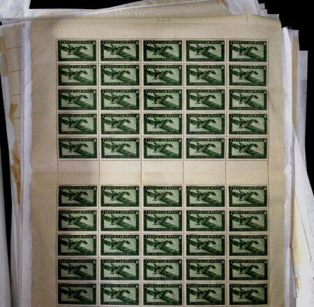 1933-45 Ensemble de 54 planches montrant différentes