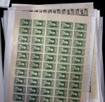 1933-45 Ensemble de 54 planches montrant différentes