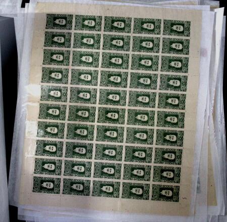 1933-45 Ensemble de 54 planches montrant différentes