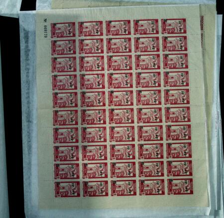 1933-45 Ensemble de 54 planches montrant différentes