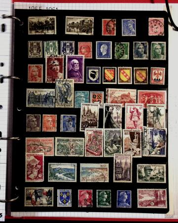 1860-1990, All World collection in two stockbooks with