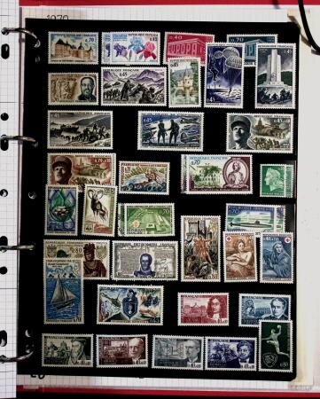 1860-1990, All World collection in two stockbooks with
