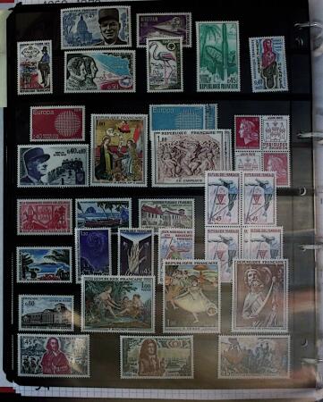 1860-1990, All World collection in two stockbooks with